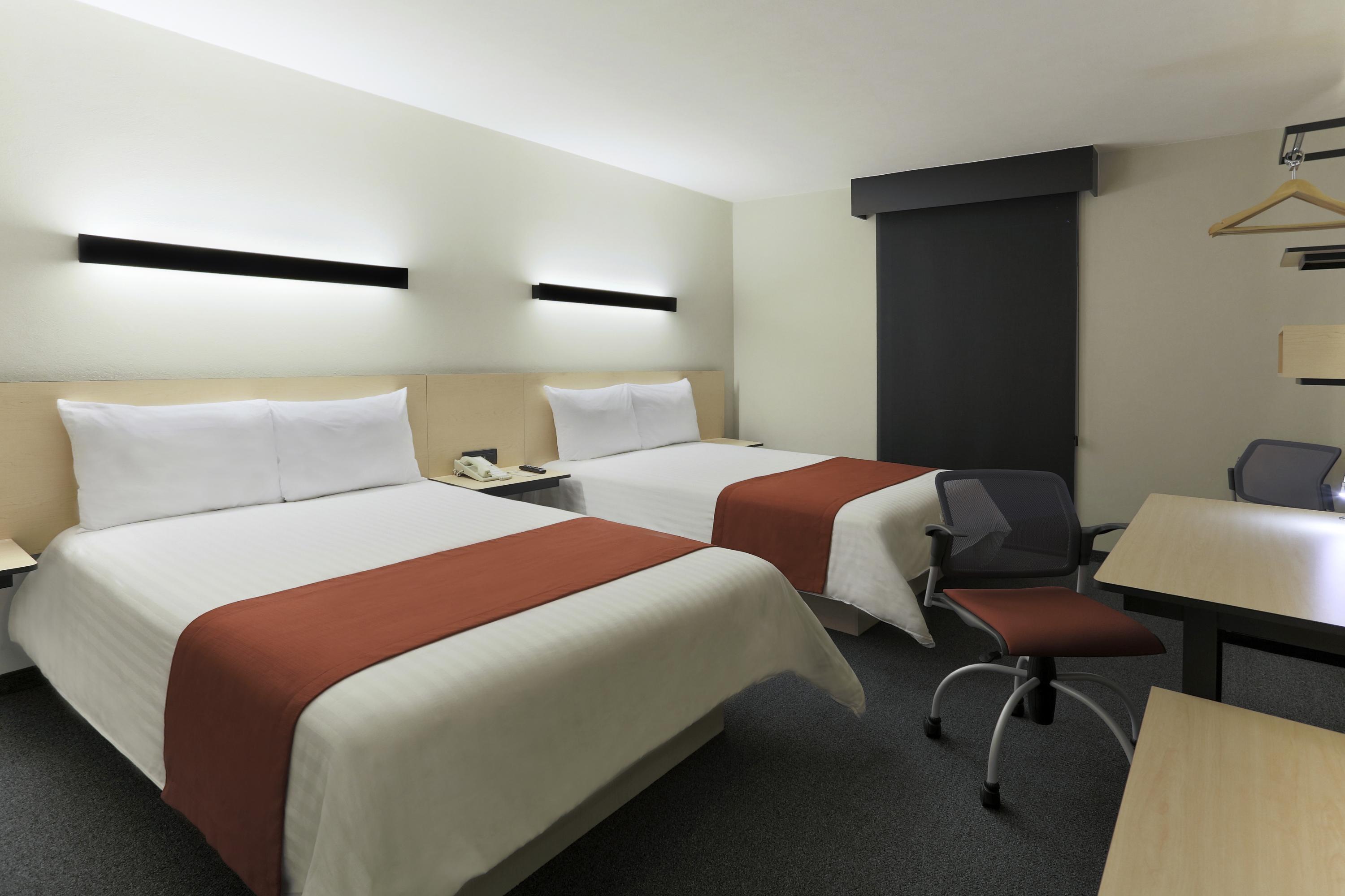 City Express By Marriott Irapuato Norte Exterior photo