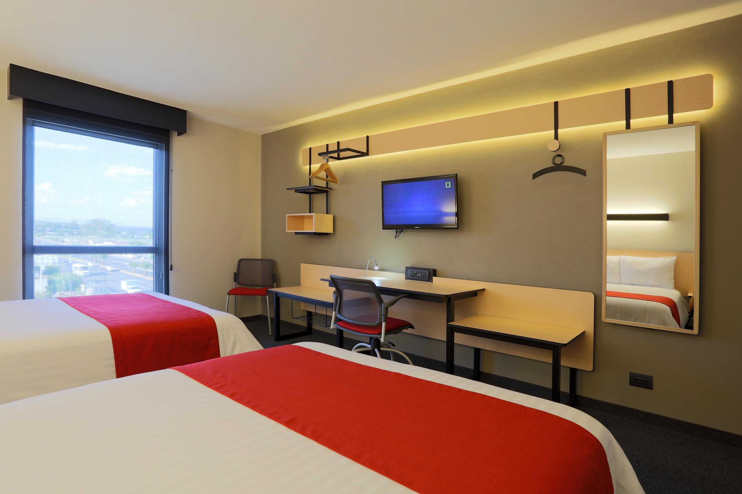 City Express By Marriott Irapuato Norte Exterior photo